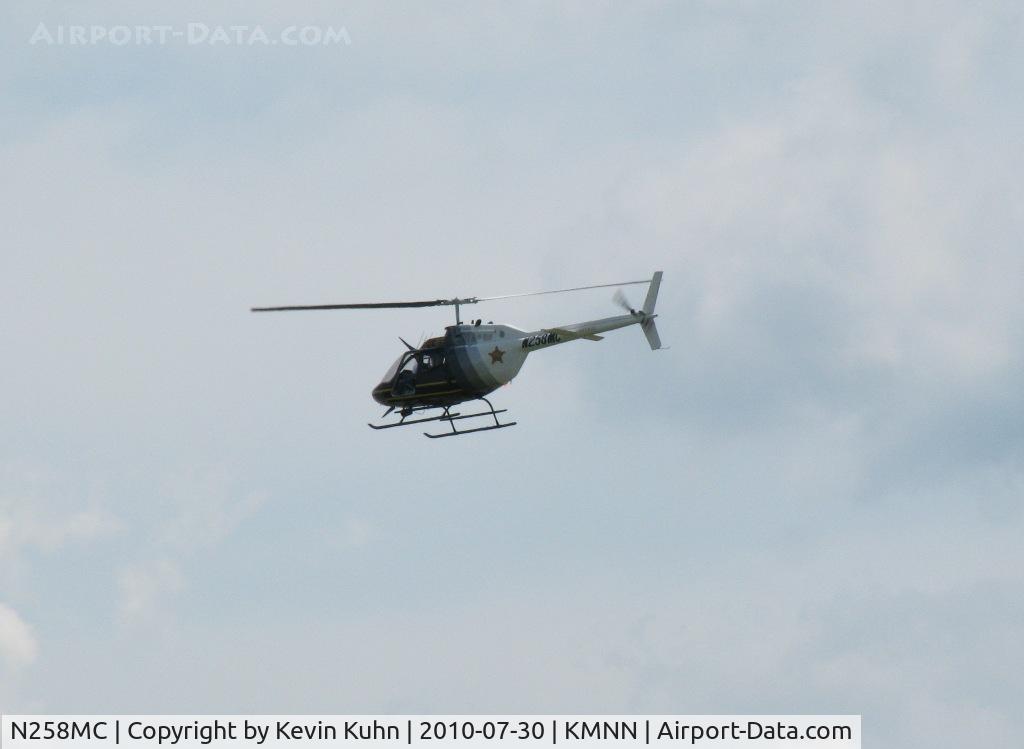 N258MC, 1972 Bell OH-58A Kiowa C/N 41924, actual c/n 49124. The only movement I saw while I stopped at KMNN.