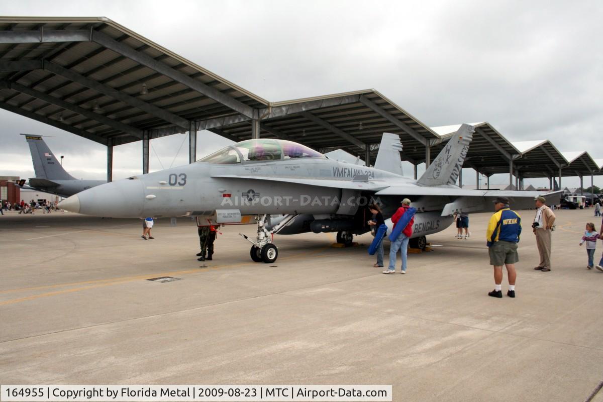 164955, McDonnell Douglas F/A-18D Hornet C/N 1255, Just updated data onto the site even though someone had a picture of it since 2008