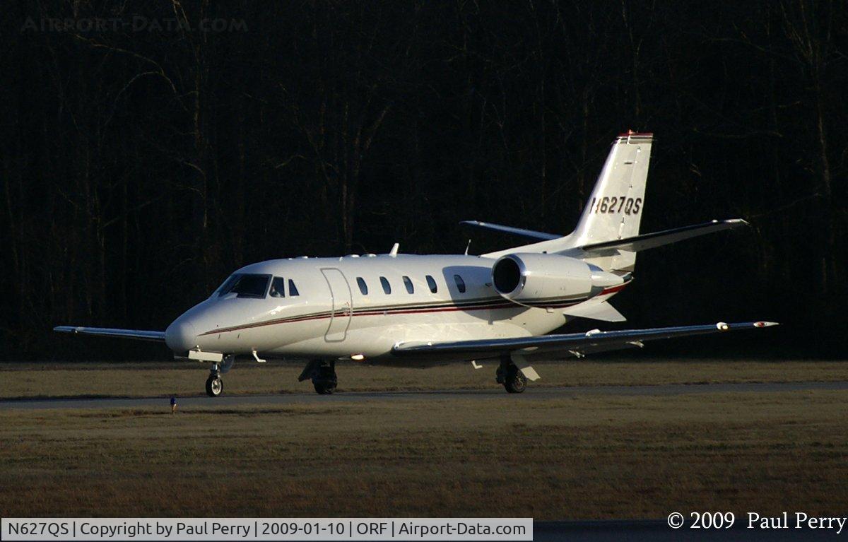 N627QS, 2002 Cessna 560XL C/N 560-5227, Just waiting around