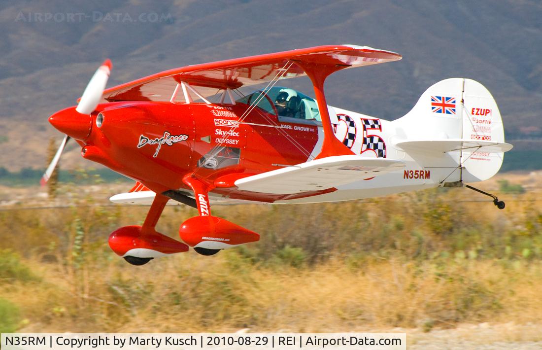N35RM, 1983 Pitts S-1C Special C/N 06, Short final Runway 26.