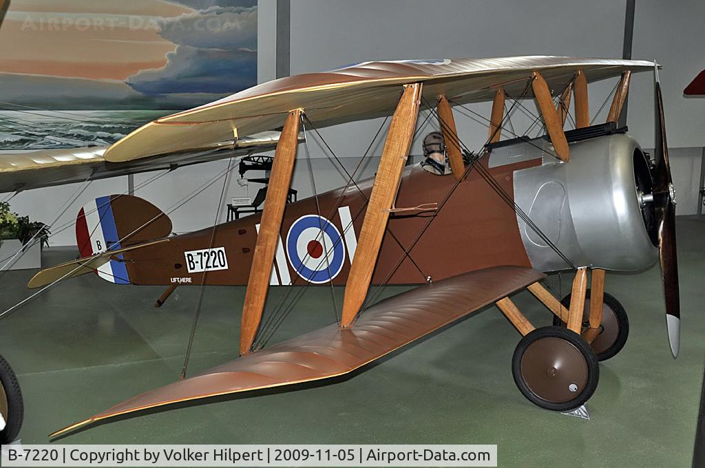 B-7220, Sopwith F.1 Camel Replica C/N Not found B-7220, Camel at Laatzen
