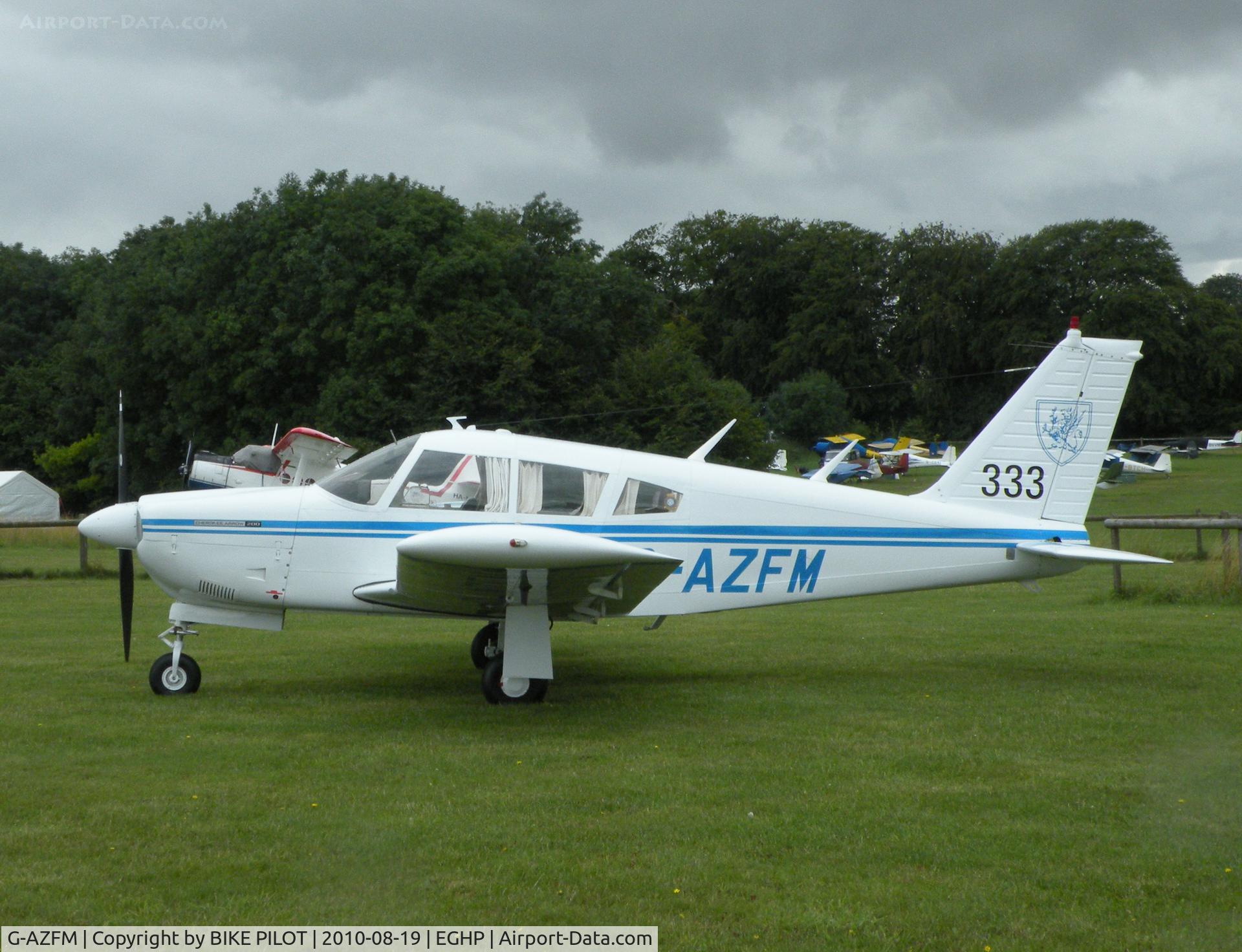 G-AZFM, 1971 Piper PA-28R-200 Cherokee Arrow C/N 28R-7135218, Visiting a/c. Starlight Foundation Day
