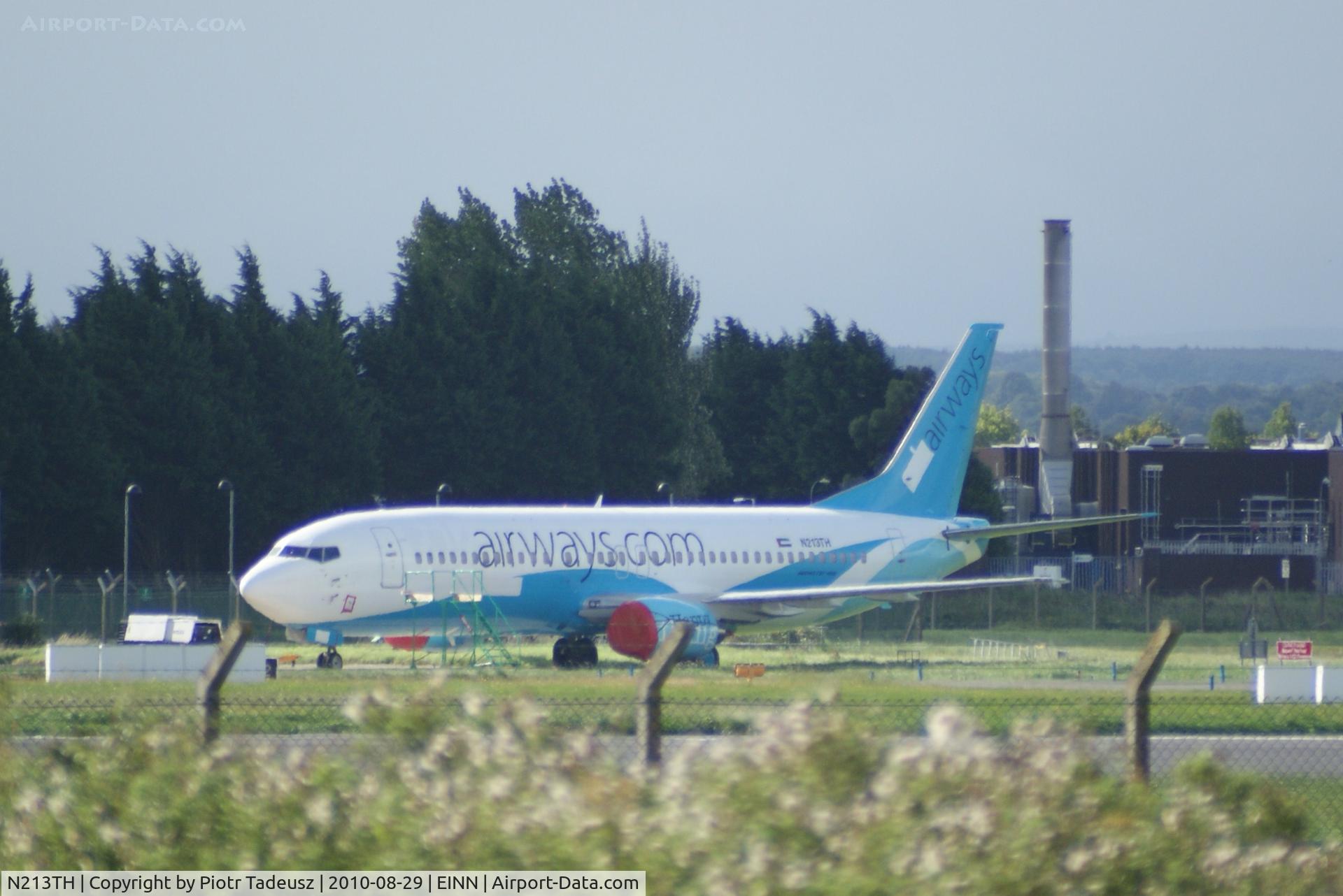 N213TH, 1994 Boeing 737-46J C/N 27213, Shannon