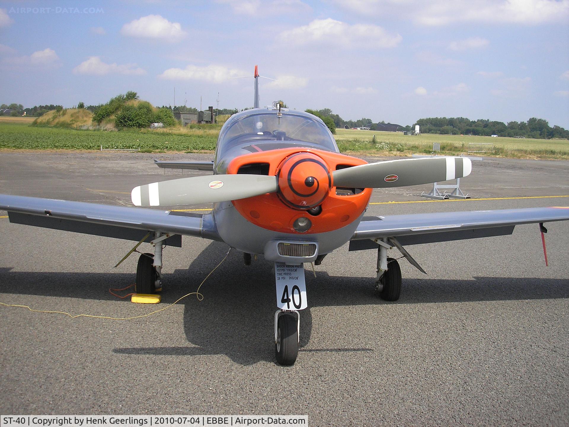 ST-40, 1992 SIAI-Marchetti SF-260D C/N 840, Beauvechain AFB , Belgium