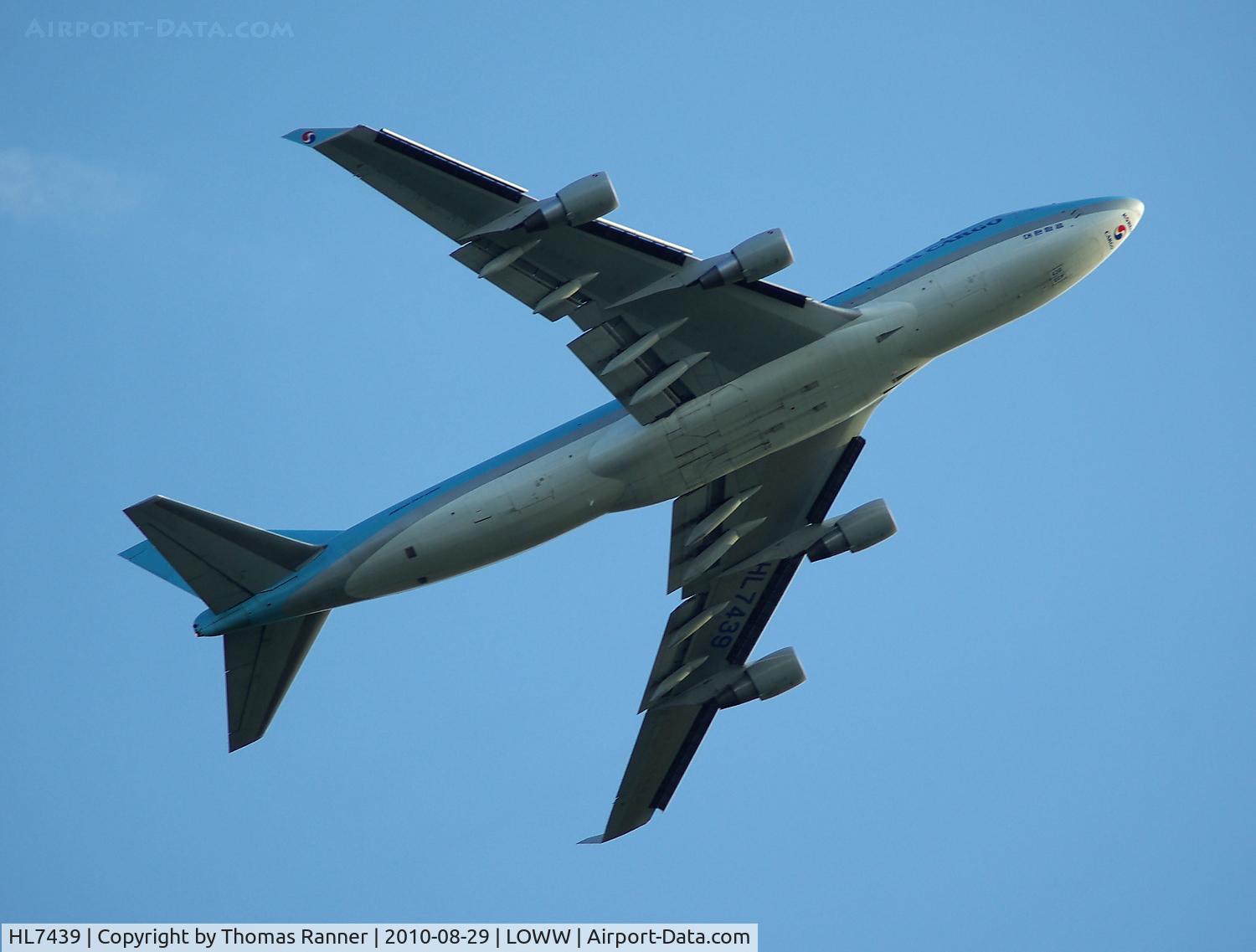 HL7439, 2003 Boeing 747-4B5F/SCD C/N 33516, Korean Cargo Boeing 747