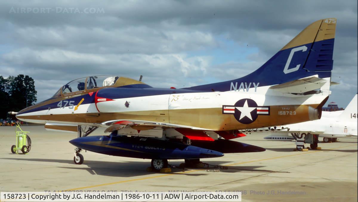 158723, Douglas TA-4J Skyhawk C/N 14344, 75th Anniversary of Naval Aviation