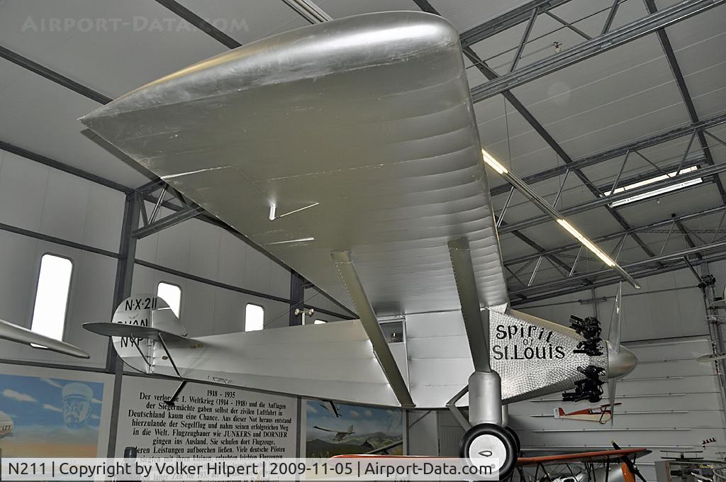 N211, 1990 Ryan NYP Replica C/N 2, at Laatzen