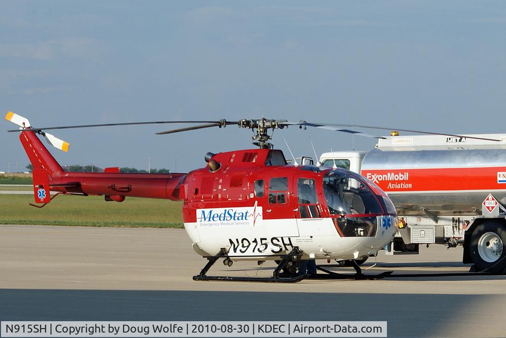 N915SH, 1977 MBB Bo-105S C/N S-340, Taking on fuel at Decatur, Illinois KDEC.