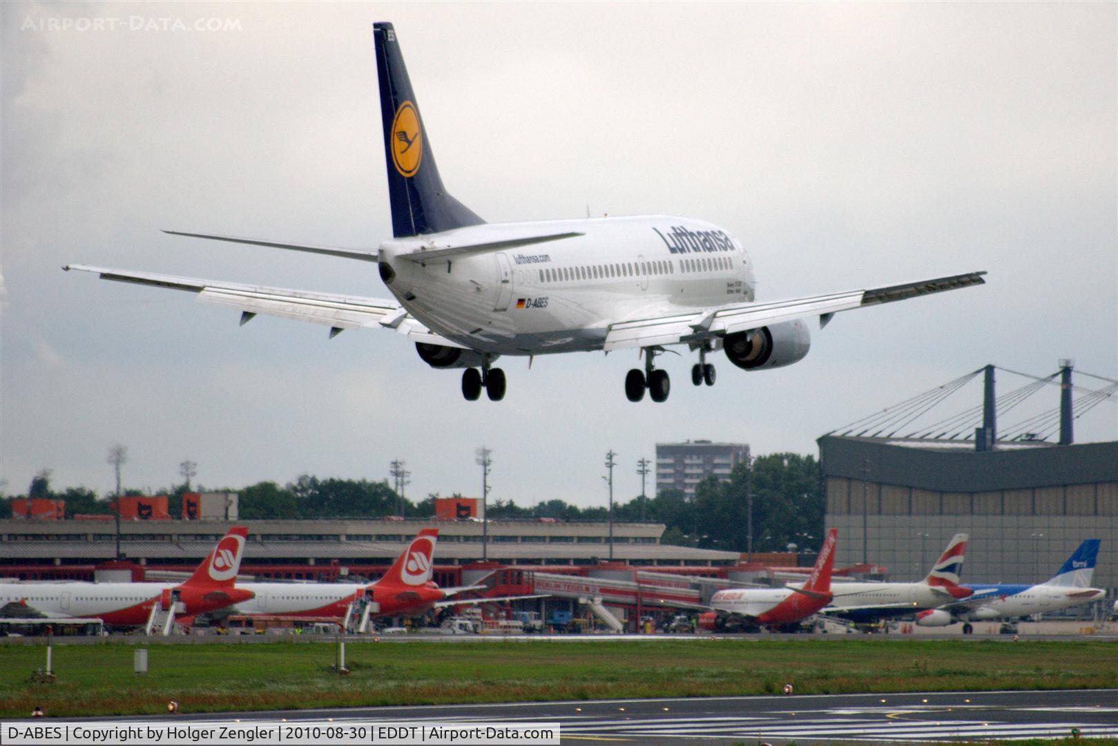 D-ABES, 1992 Boeing 737-330 C/N 26432, Touch down on runway 26R....