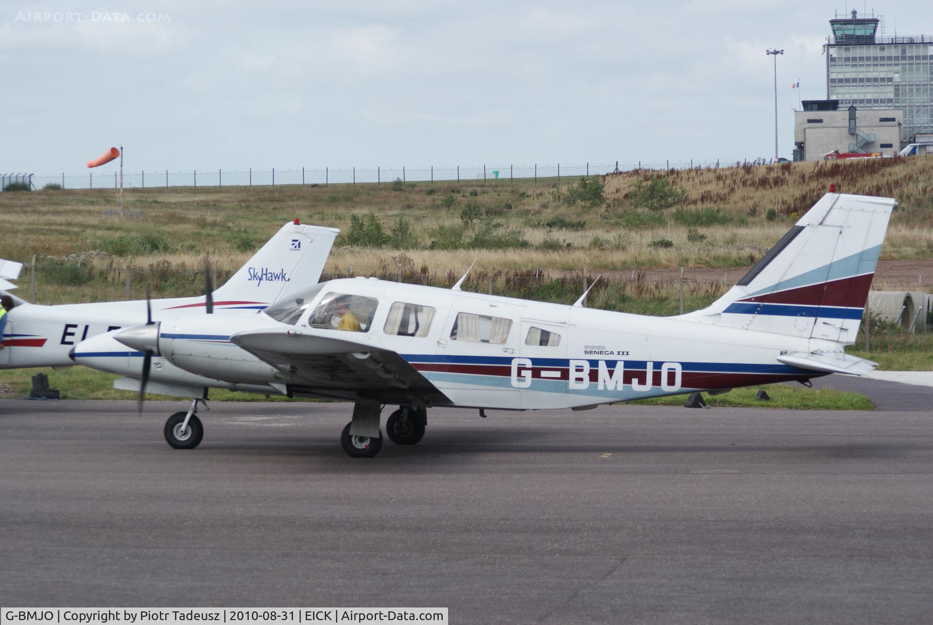 G-BMJO, 1985 Piper PA-34-220T Seneca III C/N 34-8533036, Cork, Ireland