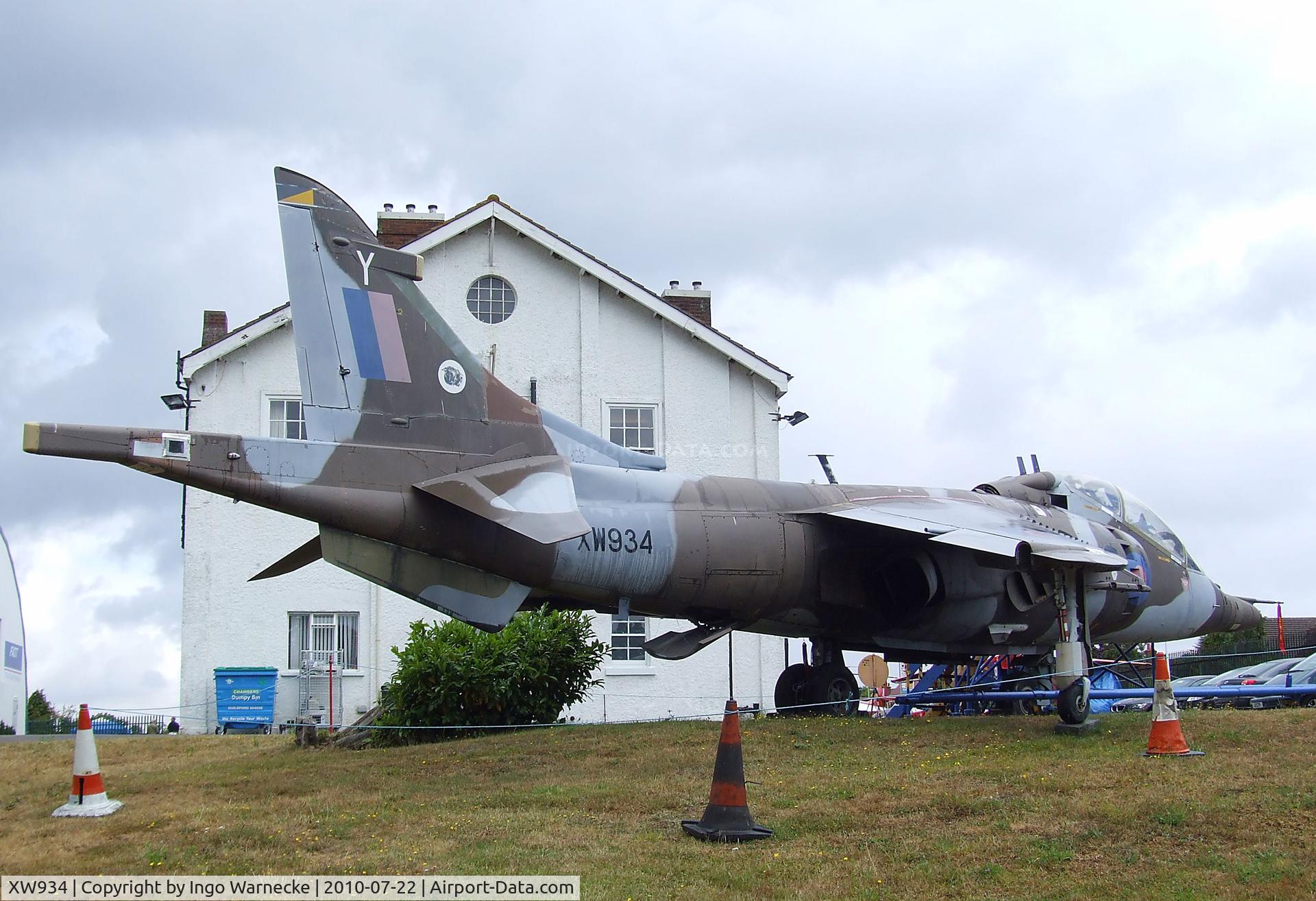 XW934, 1973 Hawker Siddeley Harrier T.4 C/N 212017, Hawker Siddeley Harrier T4 at the Farnborough Air Sciences Trust