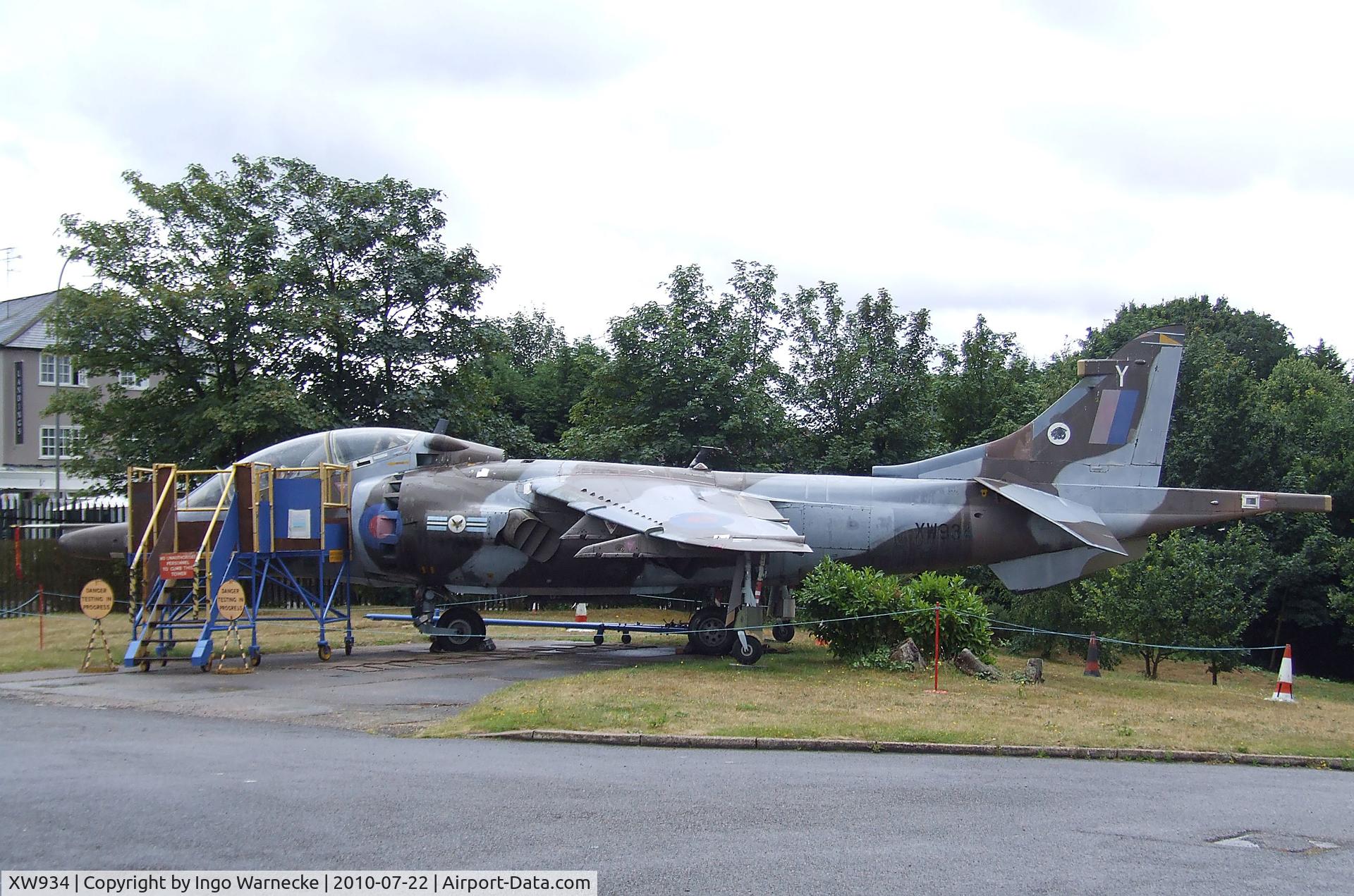 XW934, 1973 Hawker Siddeley Harrier T.4 C/N 212017, Hawker Siddeley Harrier T4 at the Farnborough Air Sciences Trust