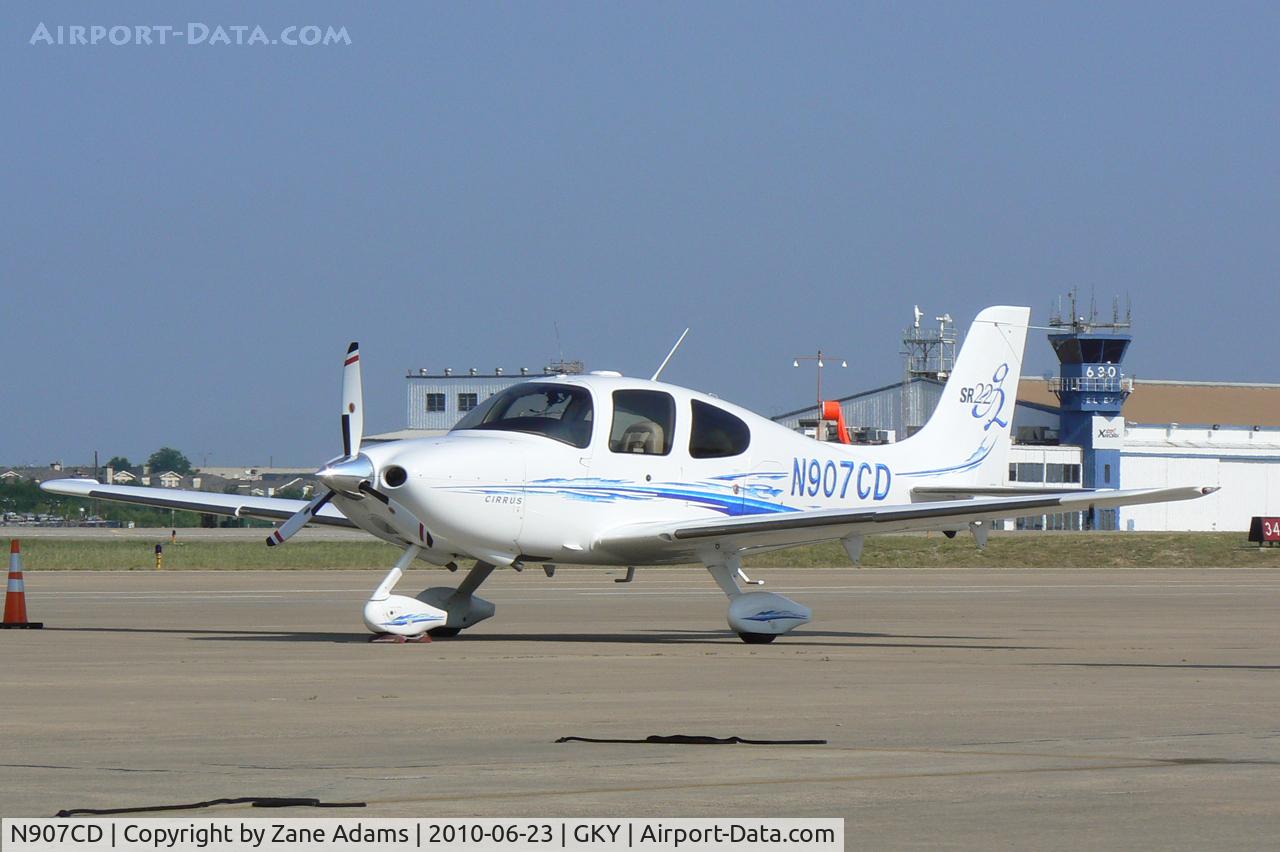 N907CD, 2005 Cirrus SR22 G2 C/N 1706, At Arlington Municipal