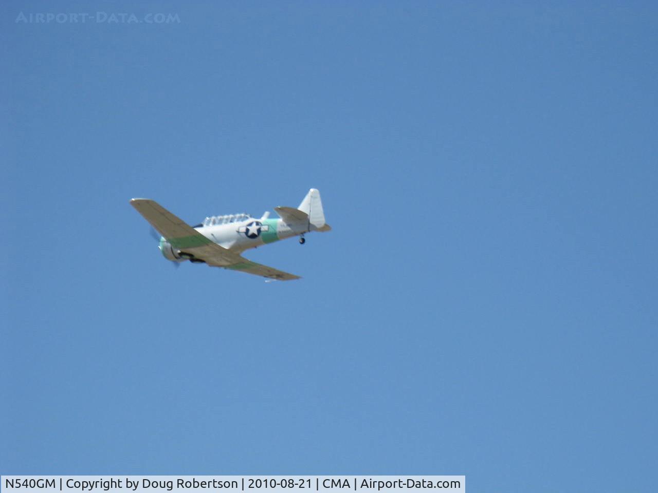 N540GM, 1942 North American SNJ-4 Texan C/N 88-9141, North American SNJ-4, P&W R-1340 Wasp 600 Hp, flyover