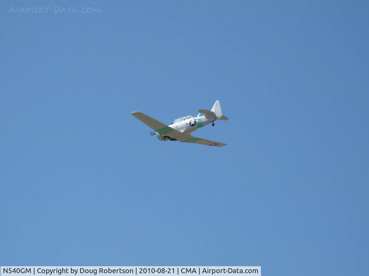 N540GM, 1942 North American SNJ-4 Texan C/N 88-9141, North American SNJ-4, P&W R-1340 Wasp 600 Hp, flyover