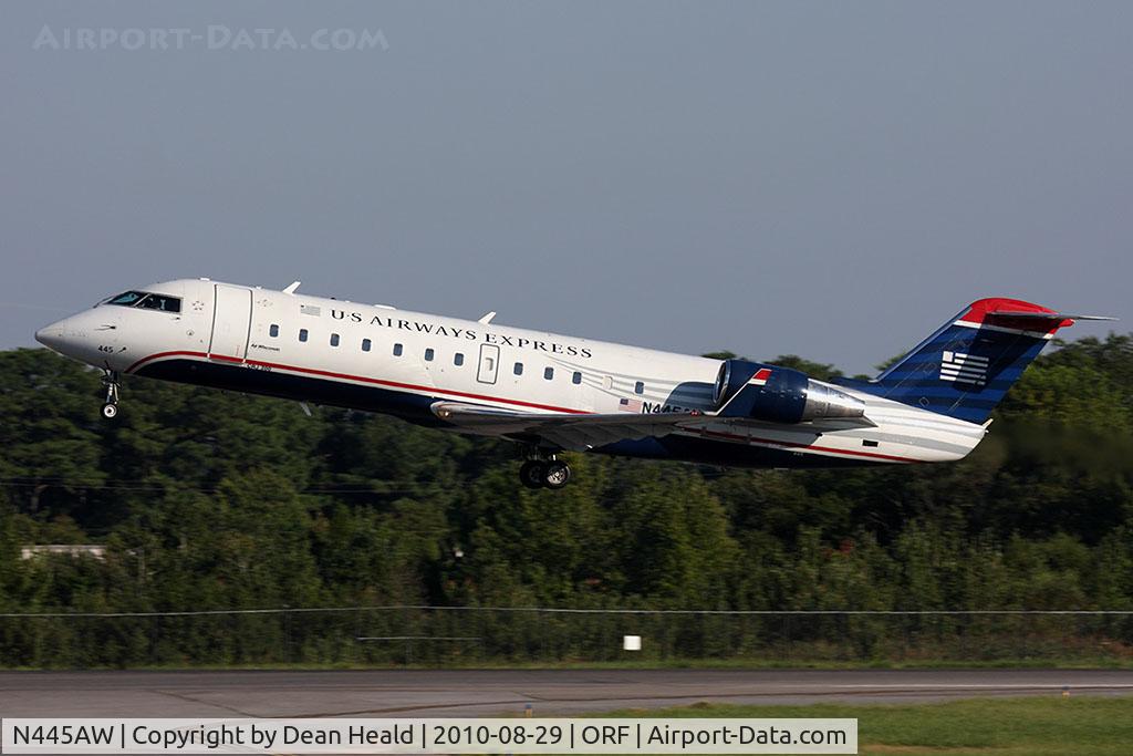 N445AW, 2003 Bombardier CRJ-200LR (CL-600-2B19) C/N 7804, US Airways Express (Air Wisconsin) N445AW departing RWY 5 en route to Charlotte/Douglas Int'l (KCLT) as Flight AWI3673.