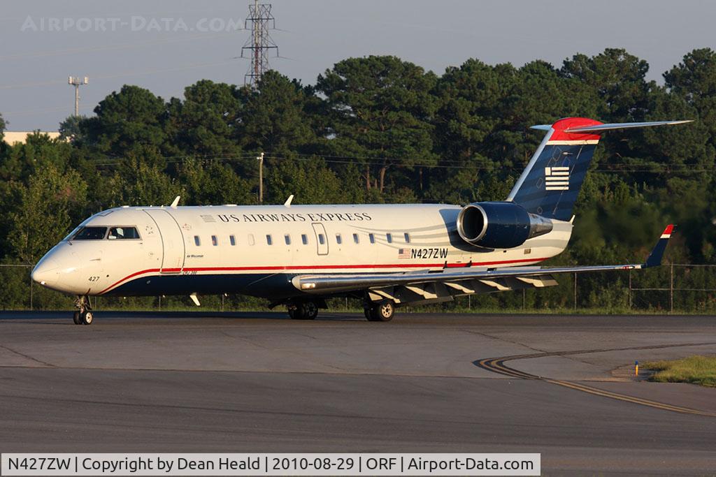 N427ZW, 2002 Bombardier CRJ-200LR (CL-600-2B19) C/N 7685, US Airways Express (Air Wisconsin) N427ZW exiting RWY 5 at Taxiway Foxtrot after arrival from Charlotte/Douglas Int'l (KCLT) as Flight AWI4037.