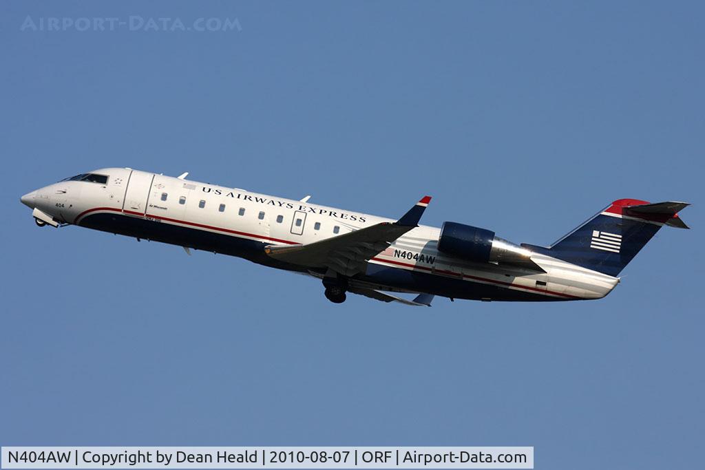 N404AW, 1999 Canadair CRJ-200LR (CL-600-2B19) C/N 7294, US Airways Express (Air Wisconsin) N404AW climbing out from RWY 5 en route to Reagan National (KDCA) as Flight AWI3872.