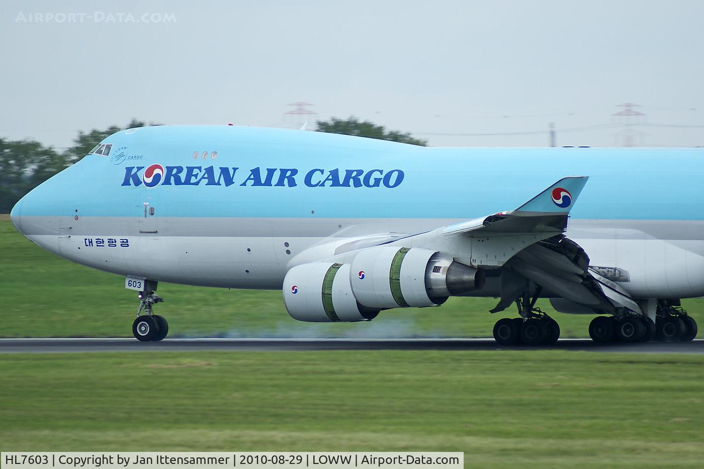 HL7603, 2005 Boeing 747-4B5F/ER/SCD C/N 34302, Korea @ VIE
