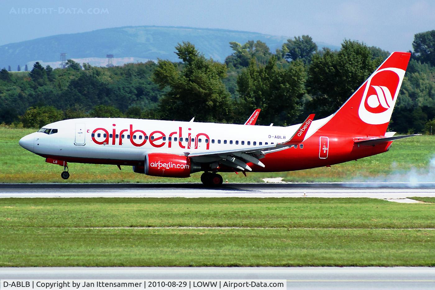 D-ABLB, 2008 Boeing 737-76J C/N 36115, Air Berlin @ VIE
