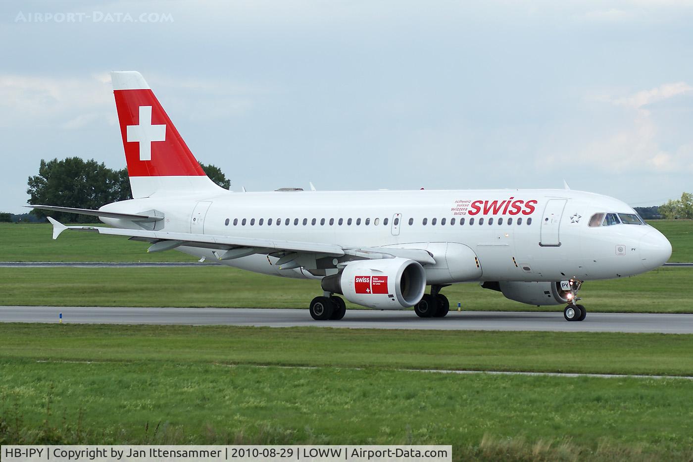 HB-IPY, 1996 Airbus A319-112 C/N 621, Swiss @ VIE