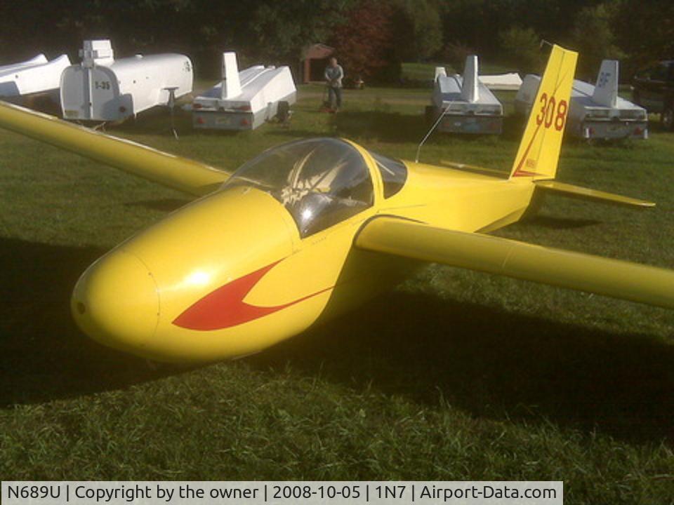 N689U, 1965 Schweizer SGS 1-26B C/N 308, ready to go