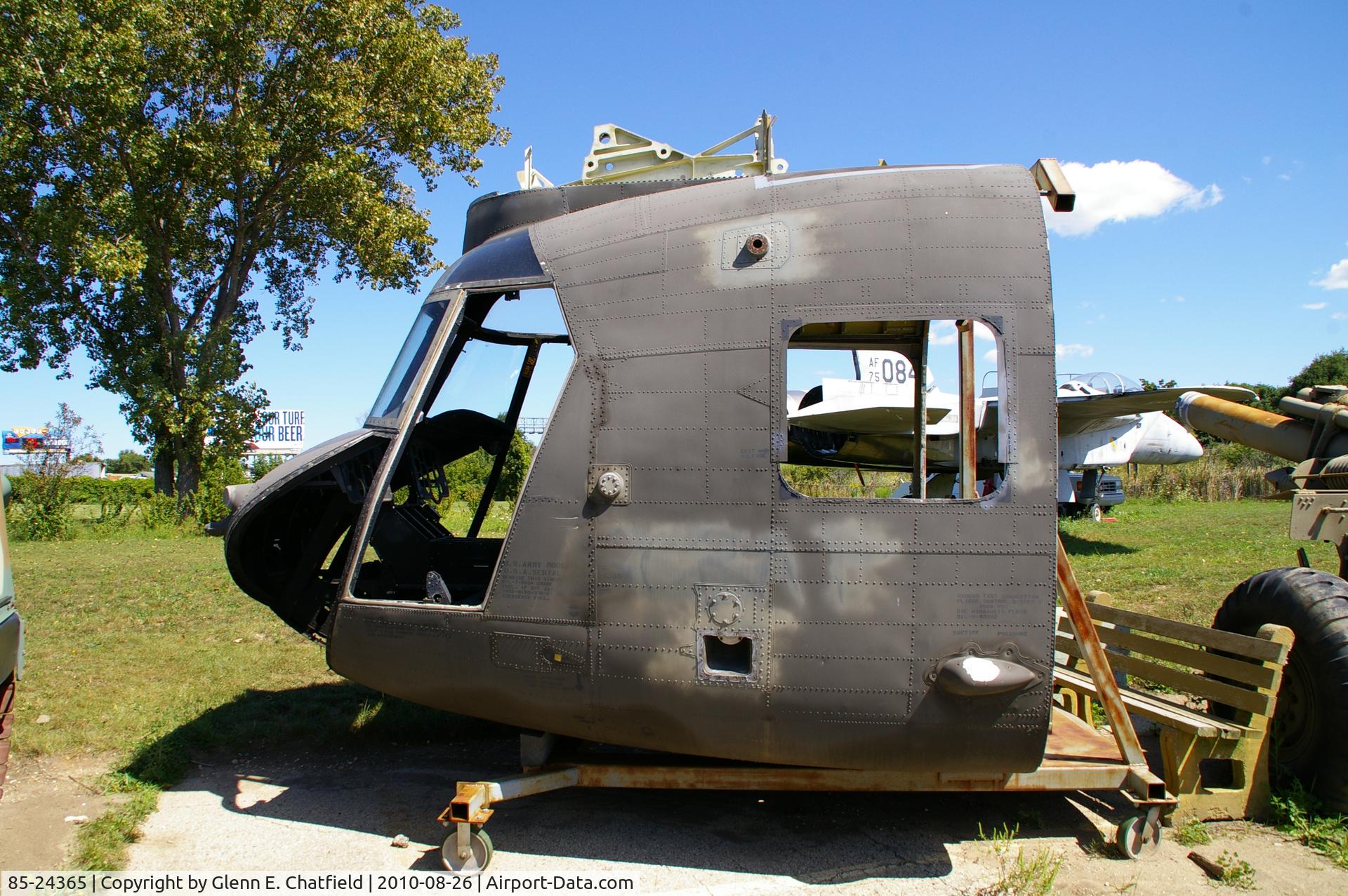 85-24365, 1985 Boeing CH-47D Chinook C/N M.3135, At the Russell Military Museum, Russell, IL