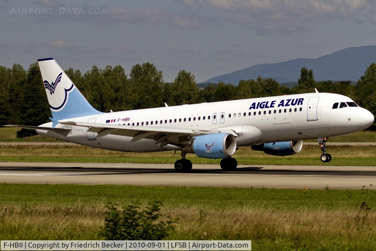F-HBII, 2009 Airbus A320-214 C/N 3852, decelerating after touchdown