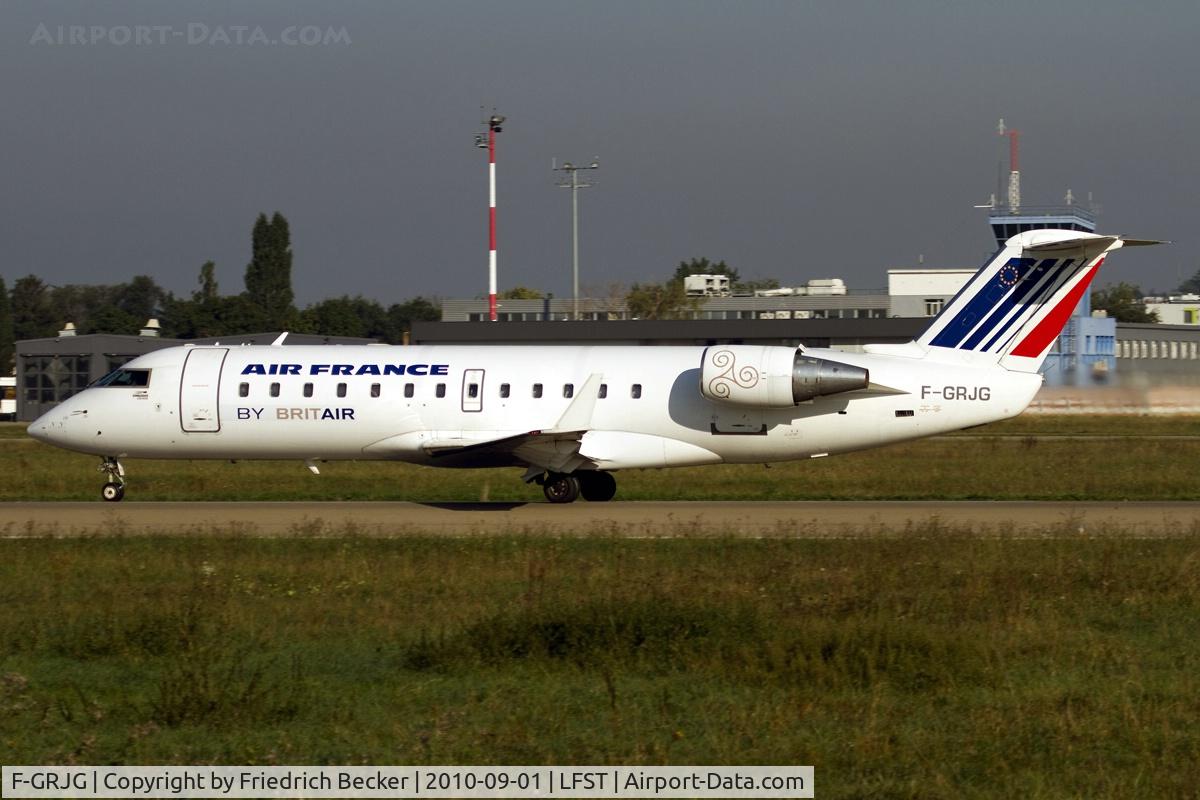 F-GRJG, 1996 Canadair CRJ-100ER (CL-600-2B19) C/N 7143, departing from Strasbourg Entzheim