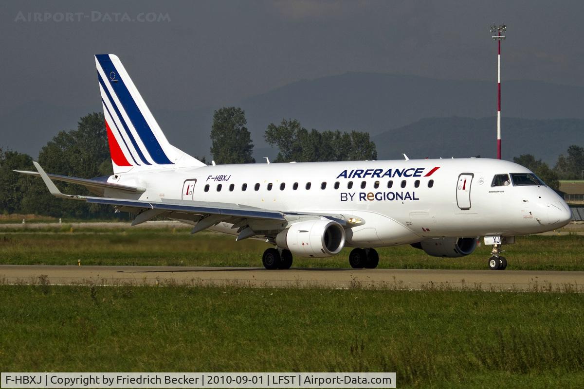 F-HBXJ, 2010 Embraer 170ST (ERJ-170-100ST) C/N 17000312, decelerating after touchdown