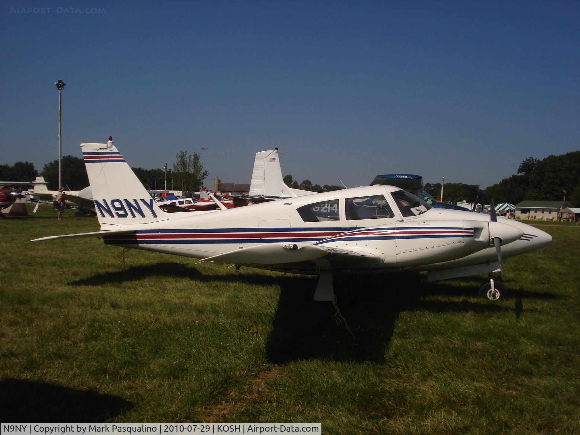 N9NY, 1965 Piper PA-30 Twin Comanche C/N 30-739, Piper PA-30