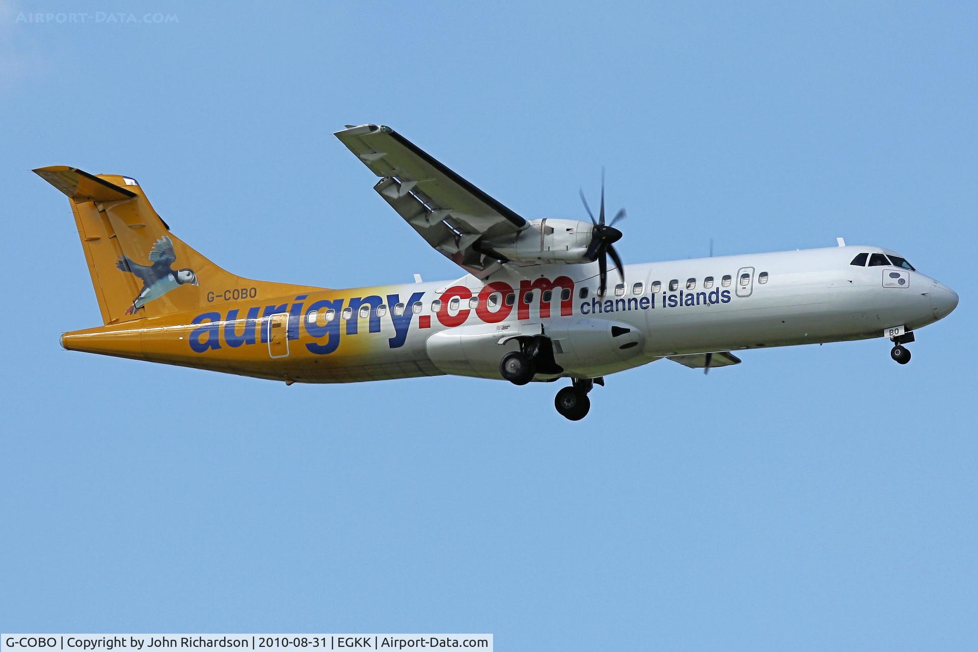 G-COBO, 2008 ATR 72-212A C/N 852, Approach 08R