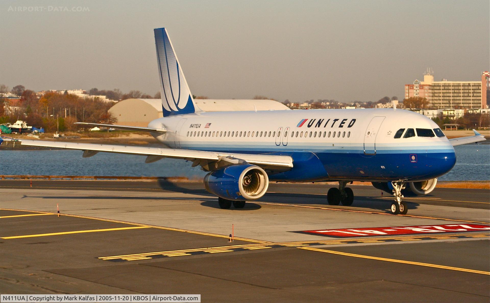 N411UA, 1994 Airbus A320-232 C/N 464, United Airlines Airbus A320-232, N411UA holding short RWY 22R KBOS.