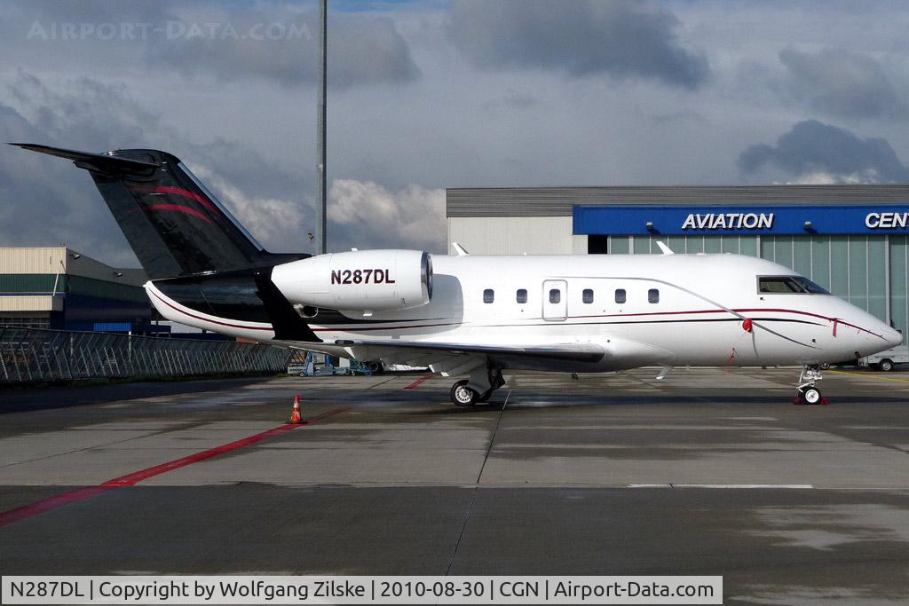 N287DL, 1982 Canadair Challenger CE-144 (CL-600-1A11) C/N 1065, visitor