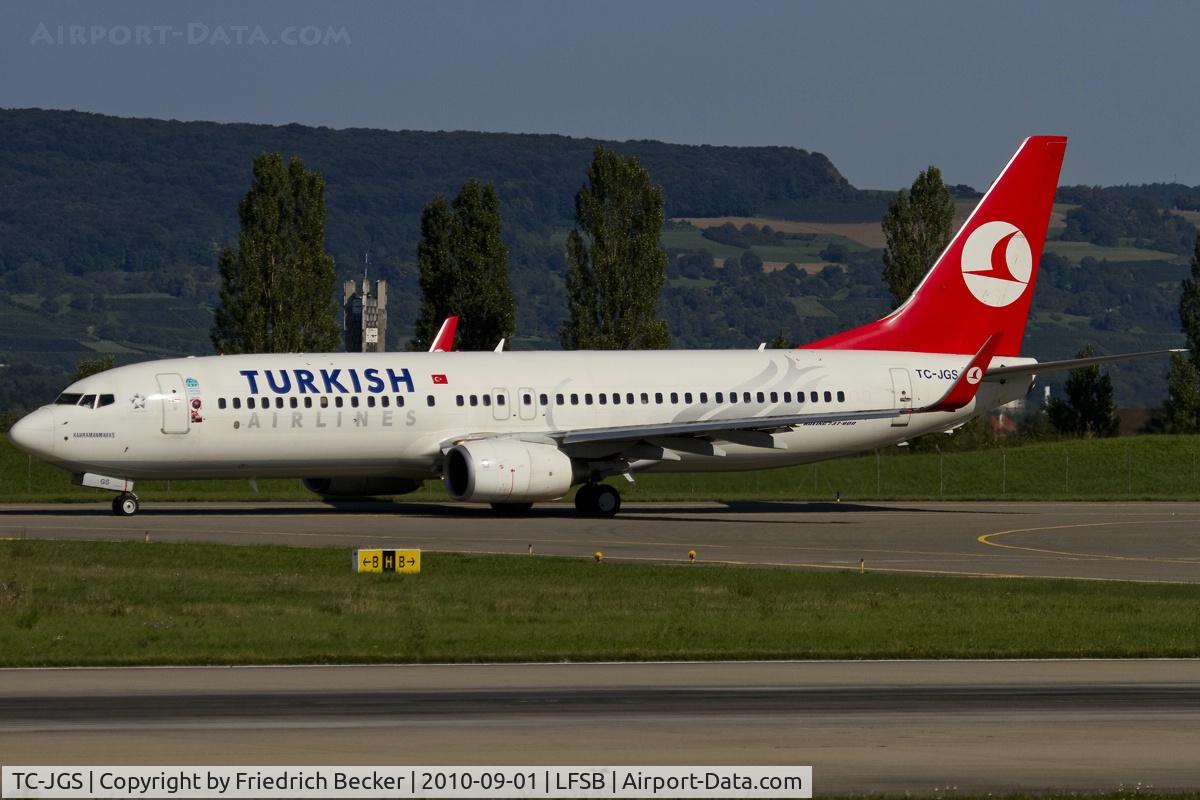 TC-JGS, 2006 Boeing 737-8F2 C/N 34416, taxying to the active
