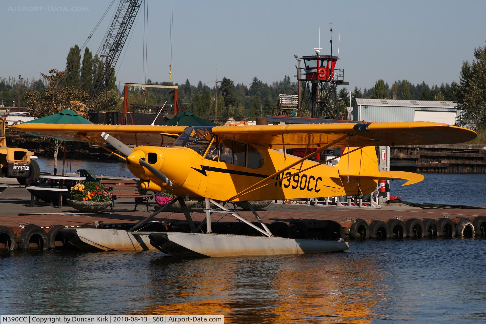 N390CC, 2002 Piper/cub Crafters PA-18-150 C/N 9944CC, Docking after a flight