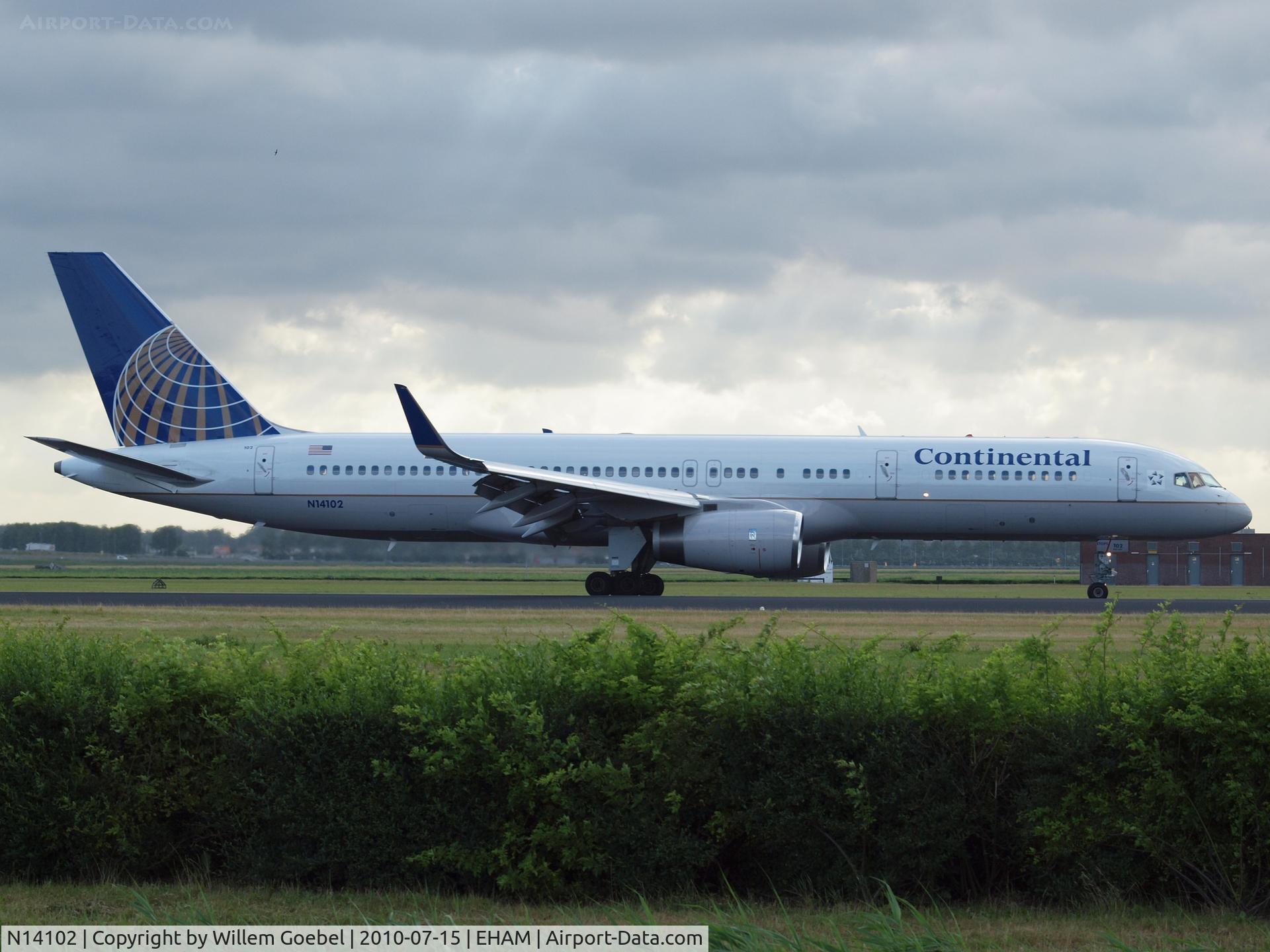 N14102, 1994 Boeing 757-224 C/N 27292, Arrival on the Polderbaan