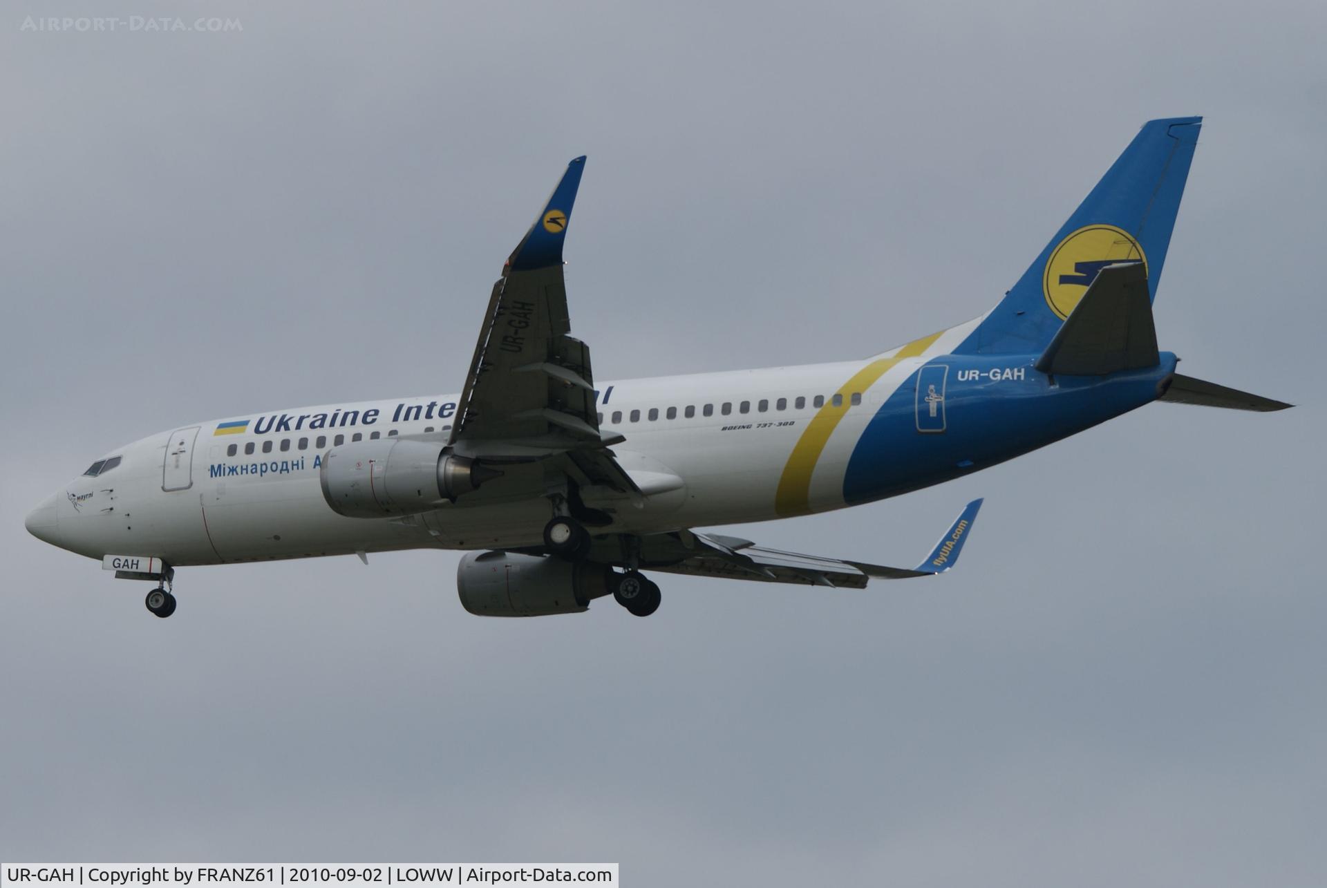 UR-GAH, 1999 Boeing 737-32Q C/N 29130, Ukraine International