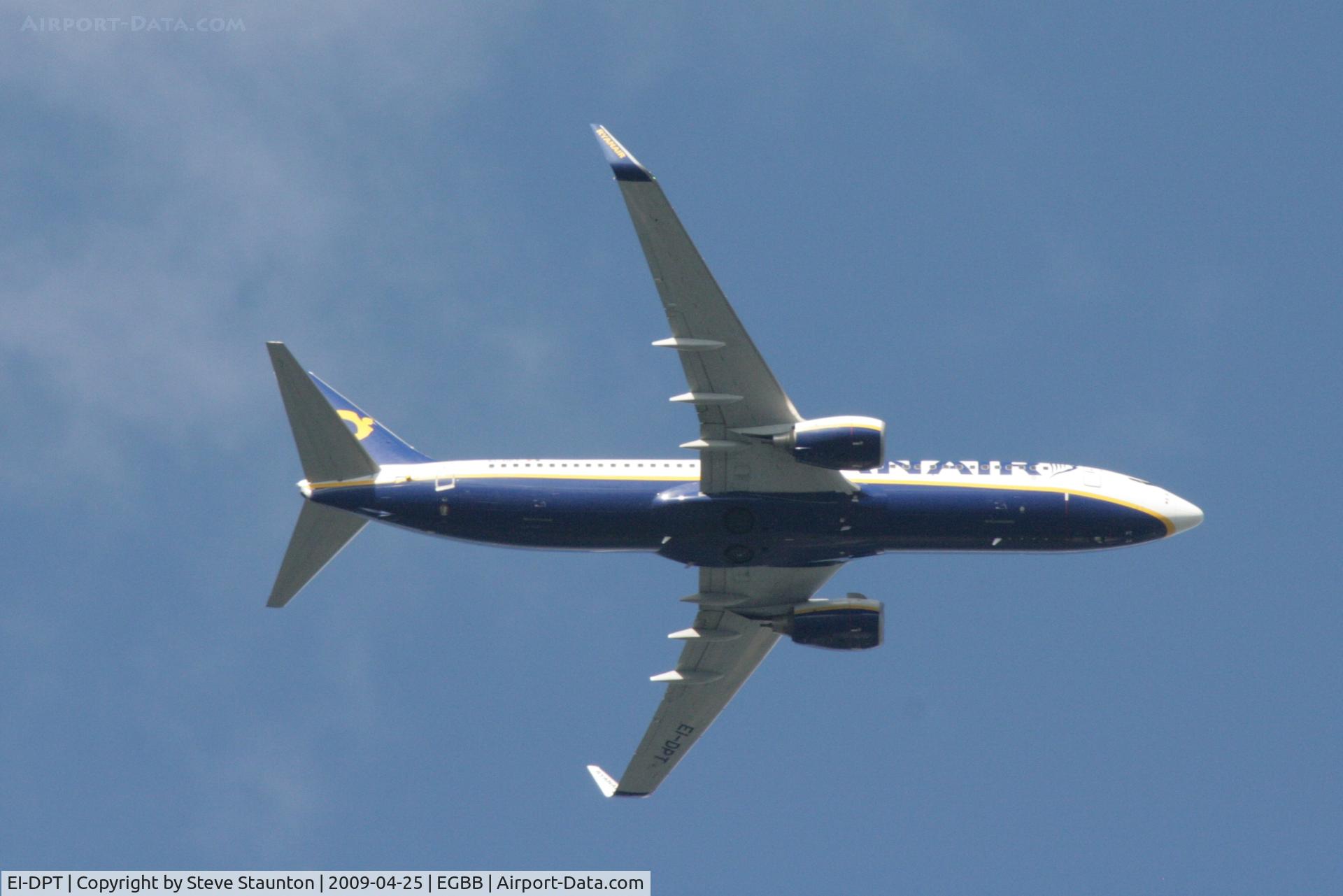 EI-DPT, 2007 Boeing 737-8AS C/N 35550, Taken on the approach to Birmingham Airport April 2009