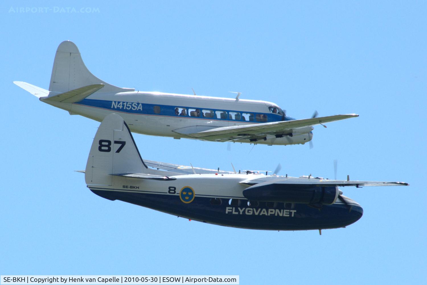 SE-BKH, 1956 Hunting Percival P-66 Pembroke C1 C/N PAC/66/82, Pembroke SE-BKH flying with Riley Turbo Skyliner N415SA over Västerås Hässlö airport in Sweden during the 2010 Roll-out air show.
