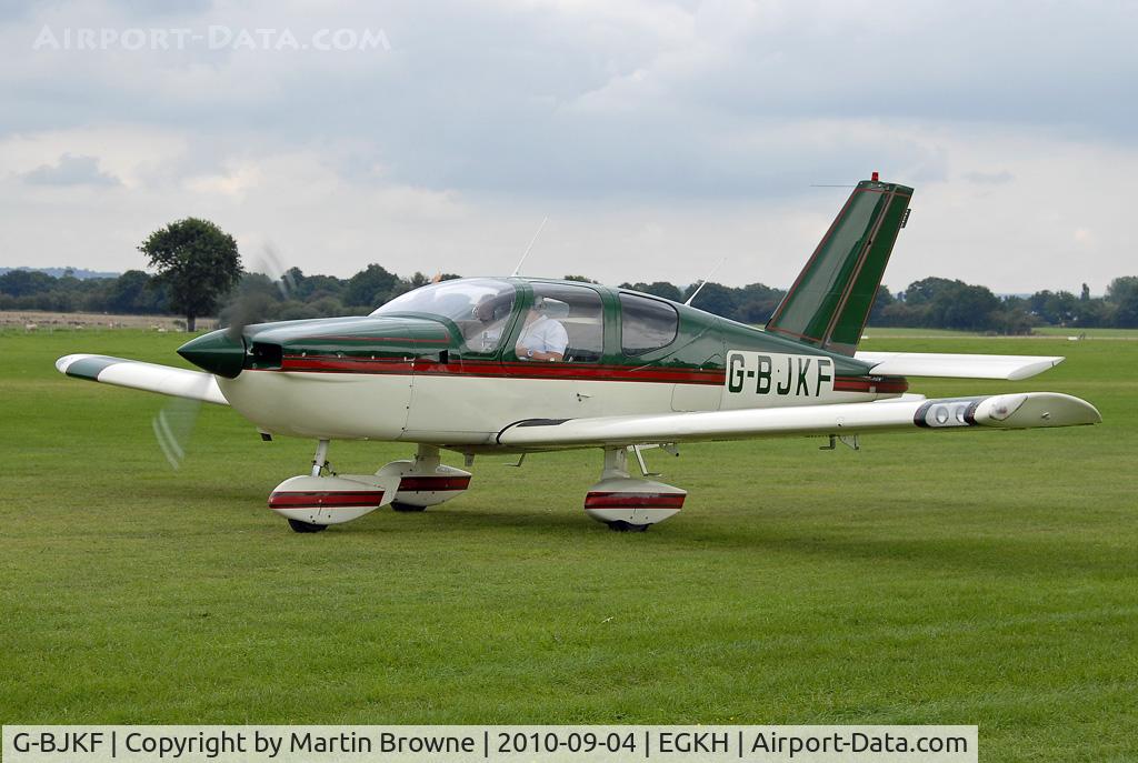 G-BJKF, 1981 Socata TB-9 Tampico C/N 240, SHOT AT HEADCORN
