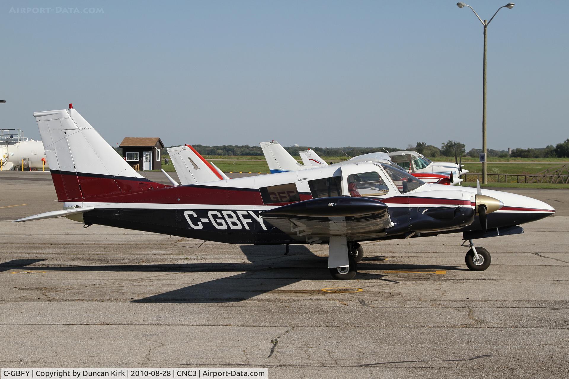 C-GBFY, 1972 Piper PA-34-200 C/N 34-7250213, Nice Seneca
