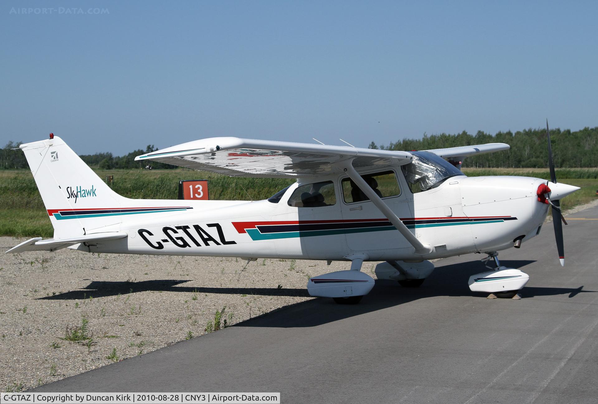 C-GTAZ, 2001 Cessna 172R C/N 17281003, A nice flying day in Ontario, Canada