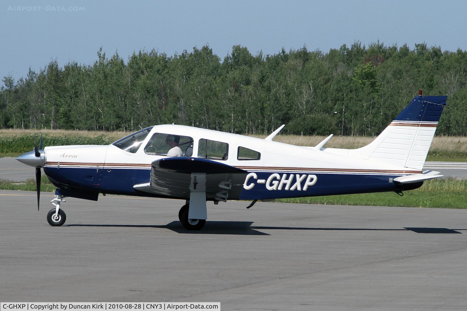C-GHXP, 1975 Piper PA-28R-200 C/N 28R-7635066, Arriving at Collingwood