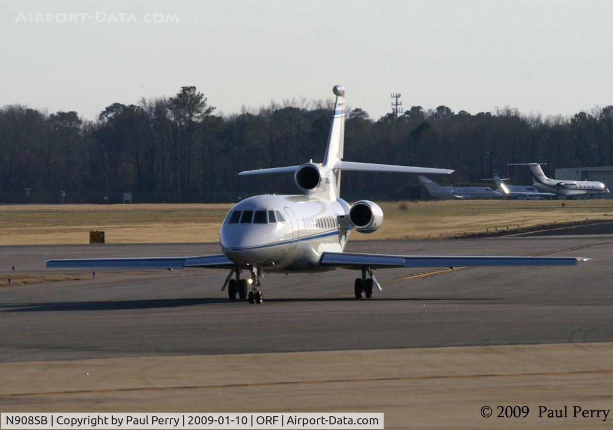 N908SB, 2000 Dassault Falcon 900EX C/N 81, Easing over from the General Aviation side