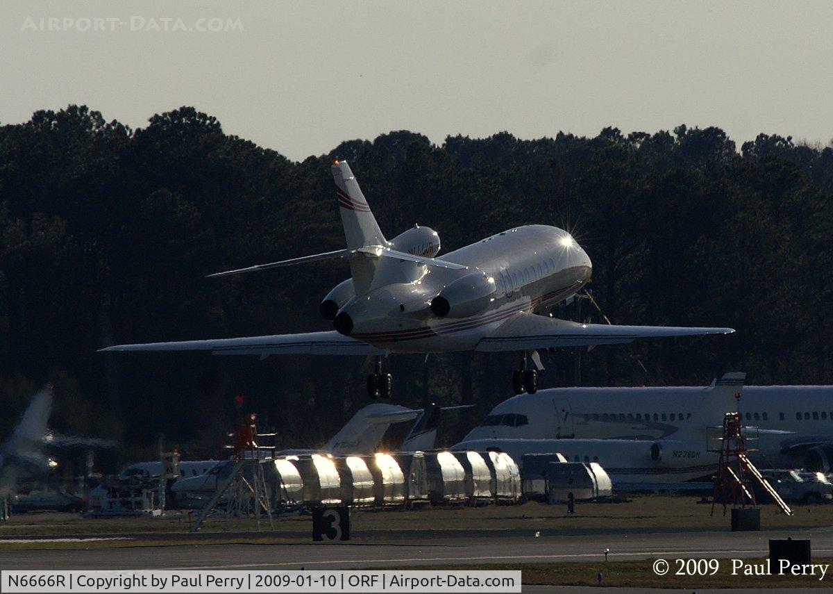 N6666R, 2001 Dassault Falcon 900EX C/N 102, Getting up and getting gone...