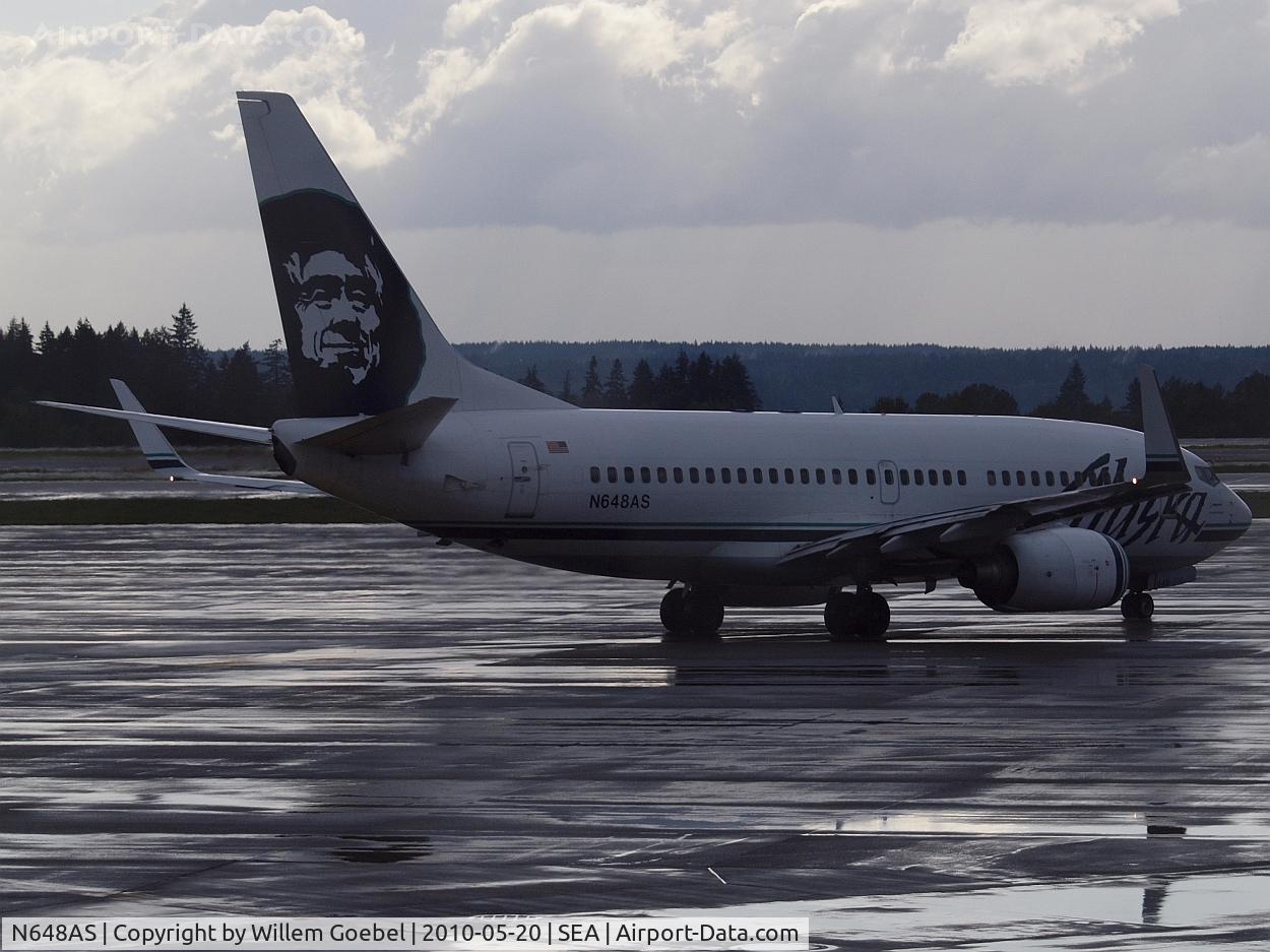 N648AS, 2003 Boeing 737-790 C/N 30662, Arrival on seattle