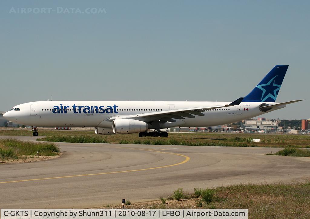 C-GKTS, 1995 Airbus A330-342 C/N 111, Taxiing holding point rwy 32R for departure to Montreal