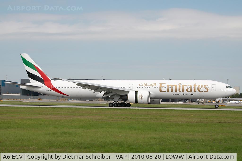 A6-ECV, 2009 Boeing 777-31H/ER C/N 35594, Emirates Boeing 777-300
