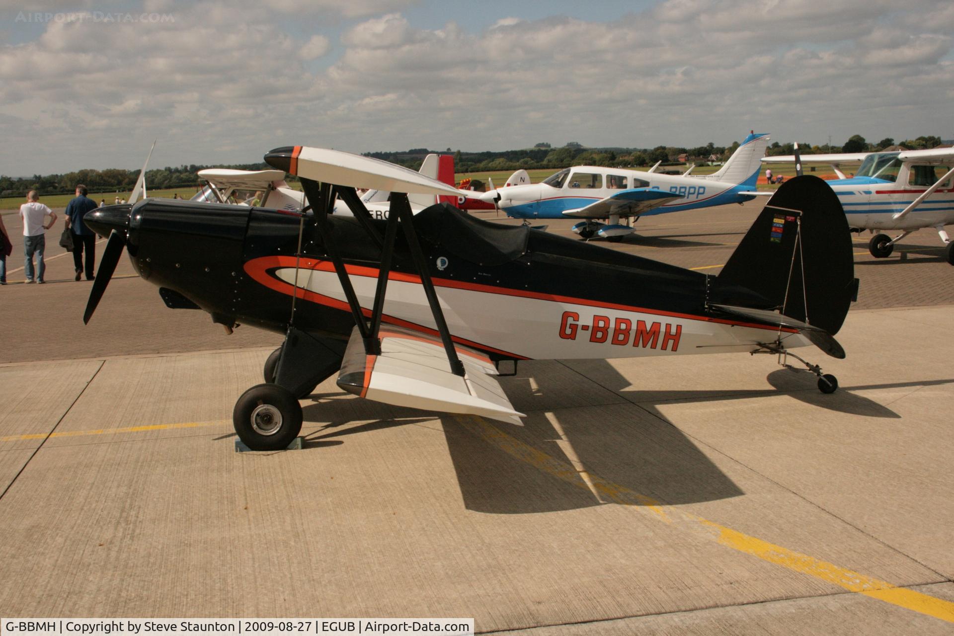 G-BBMH, 1982 EAA Biplane Model P-1 C/N PFA 1348, Taken at RAF Benson Families Day, August 2009